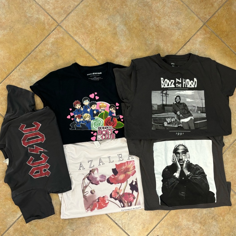 T-shirts from sizes xs-large